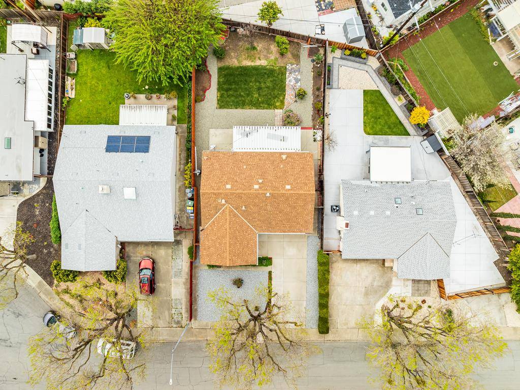 Milpitas, CA 95035,1448 Saturn Court