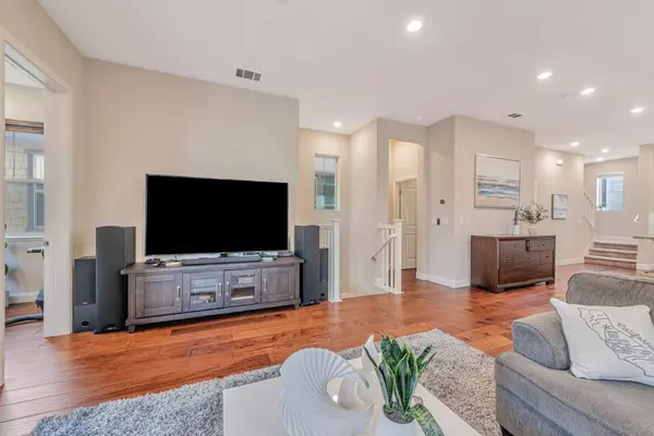 Milpitas, CA 95035,1570 Hidden Creek Lane