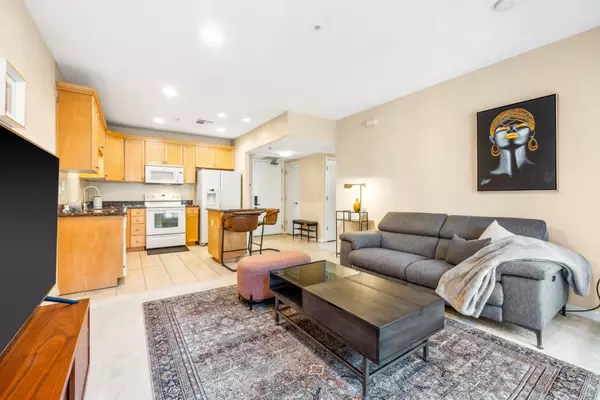 San Jose, CA 95116,88 N Jackson Avenue #414