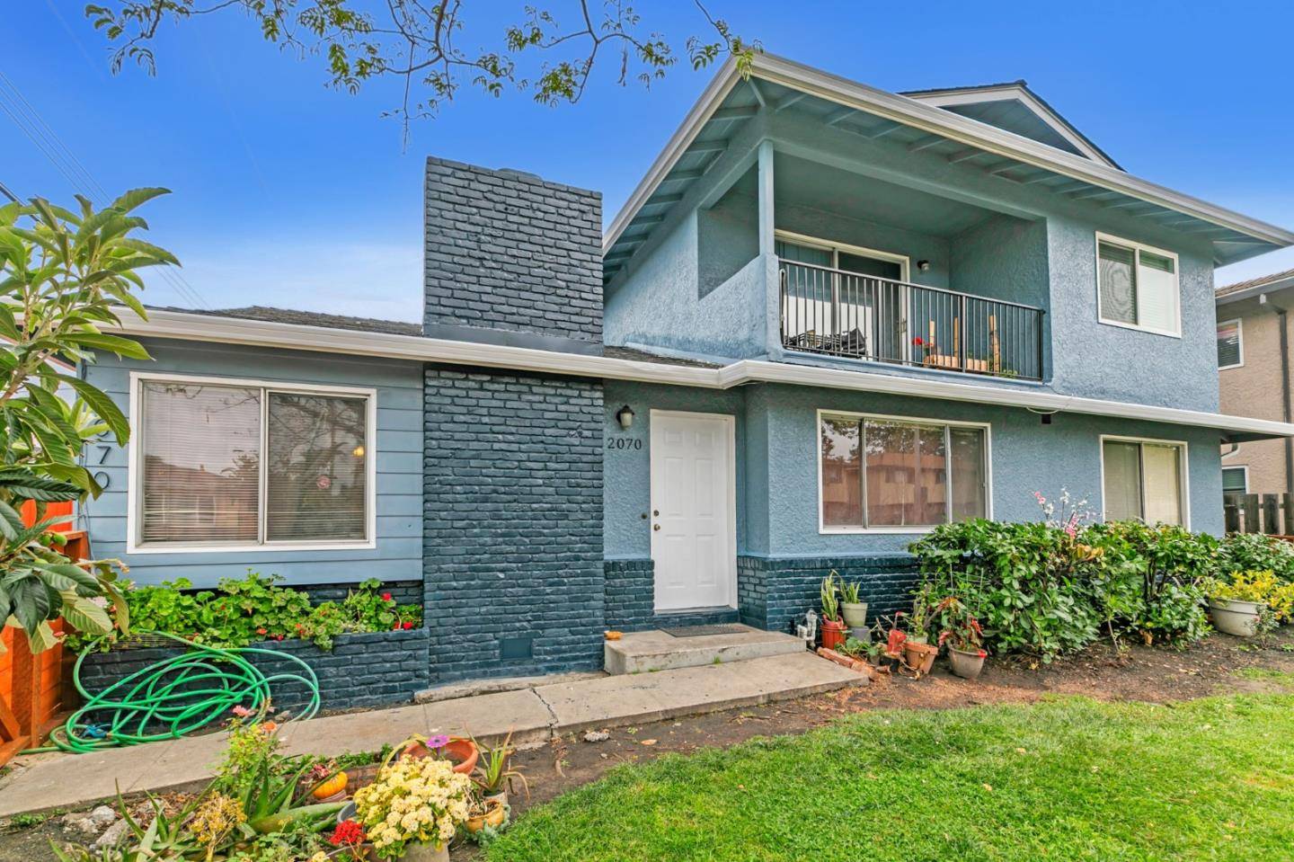 2070 Sahara Way, Santa Clara, CA 95050