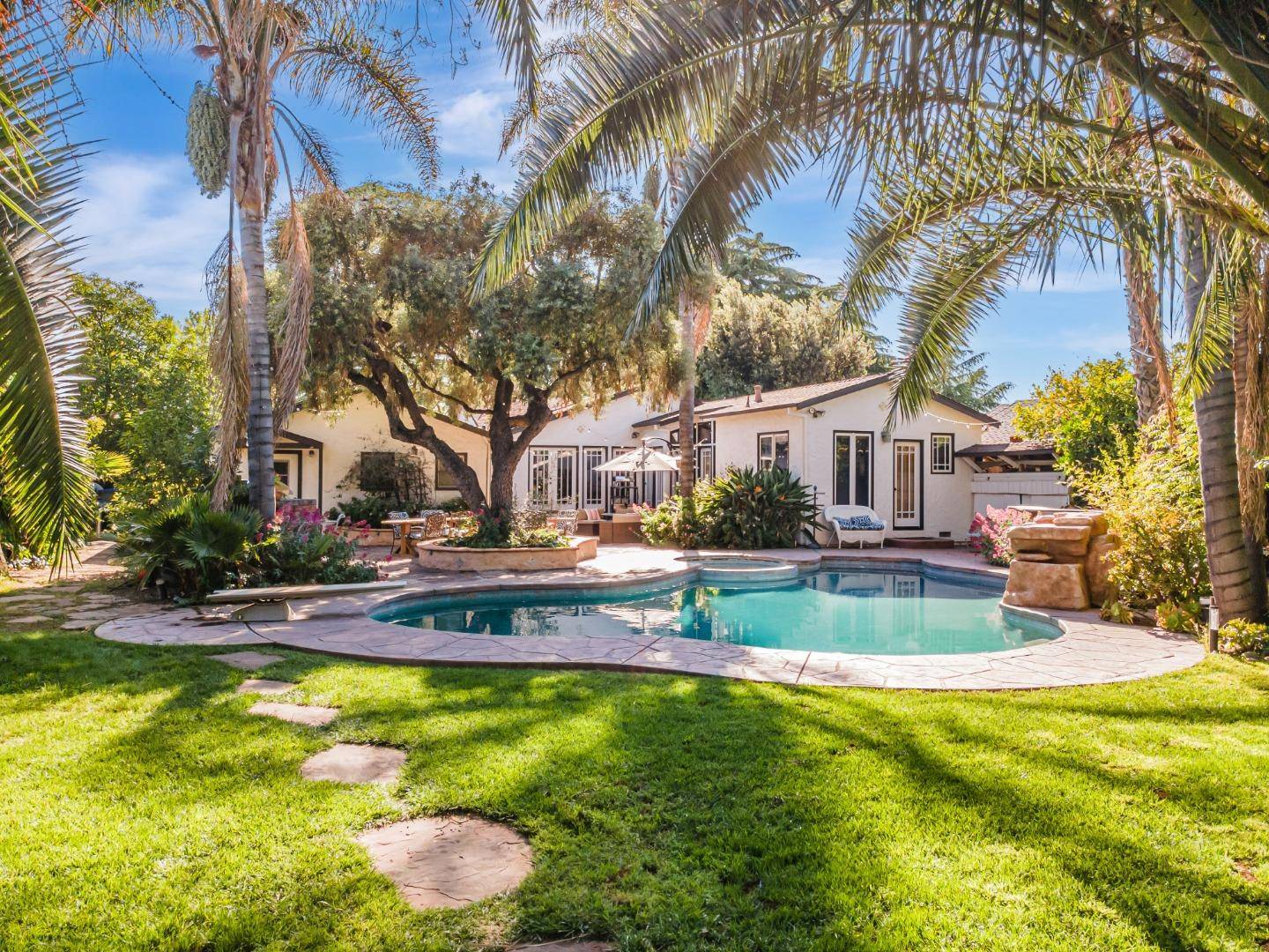 2206 Coastland Avenue, San Jose, CA 95125