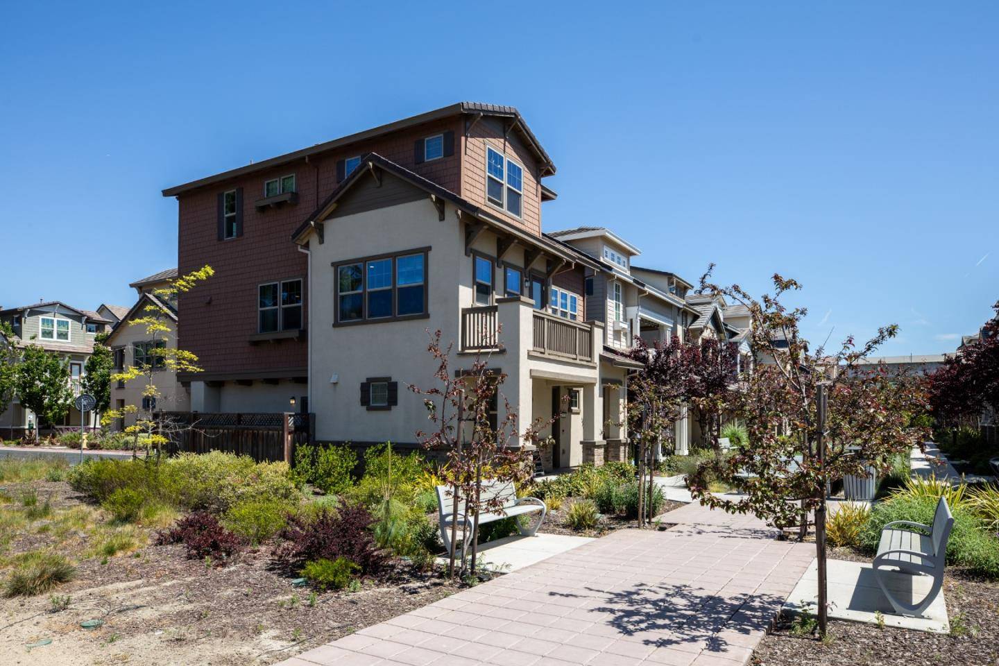 3522 Pyramid Way, Mountain View, CA 94043