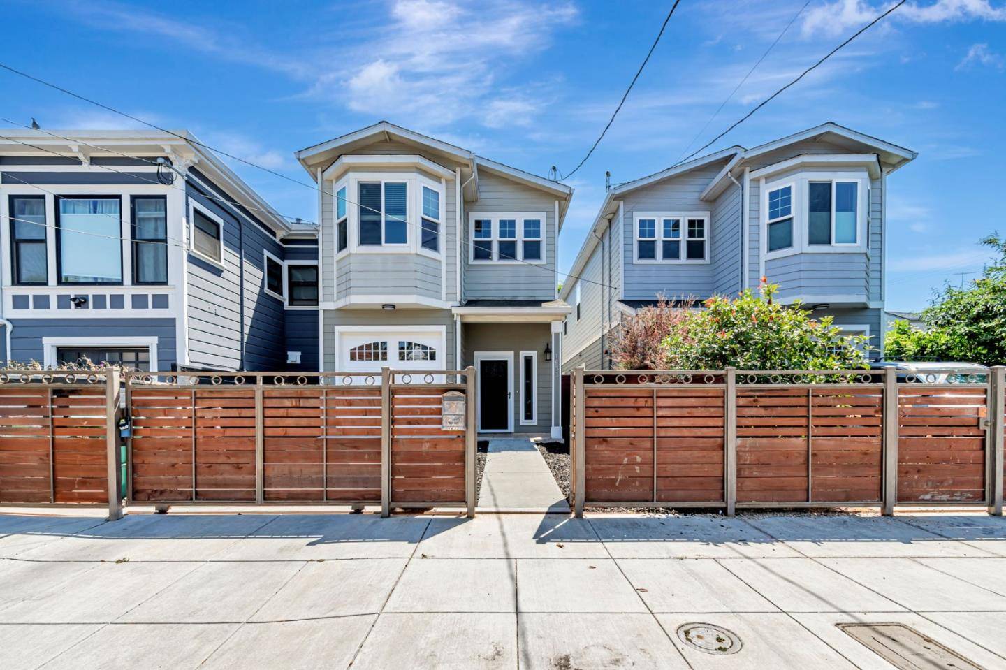1633 15th Street, Oakland, CA 94607
