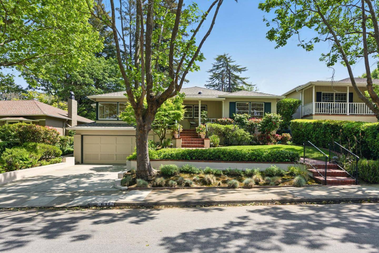 631 Columbia Drive, San Mateo, CA 94402