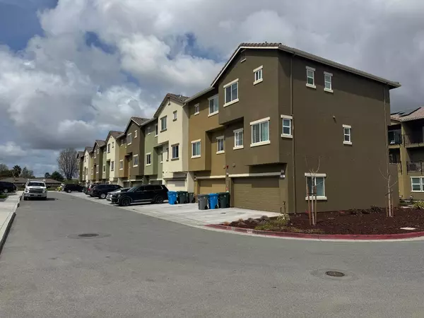 116 Bundeson Circle, Hollister, CA 95023