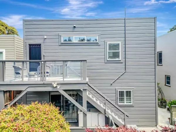San Francisco, CA 94131,30 Brompton Avenue