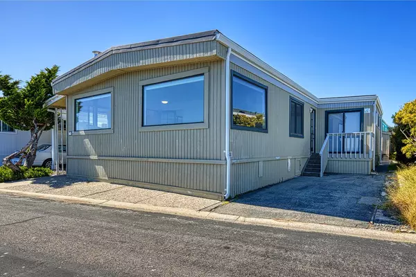 Santa Cruz, CA 95060,2395 Delaware #59