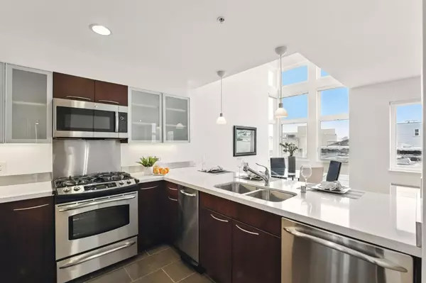 San Francisco, CA 94123,3208 Pierce Street #406