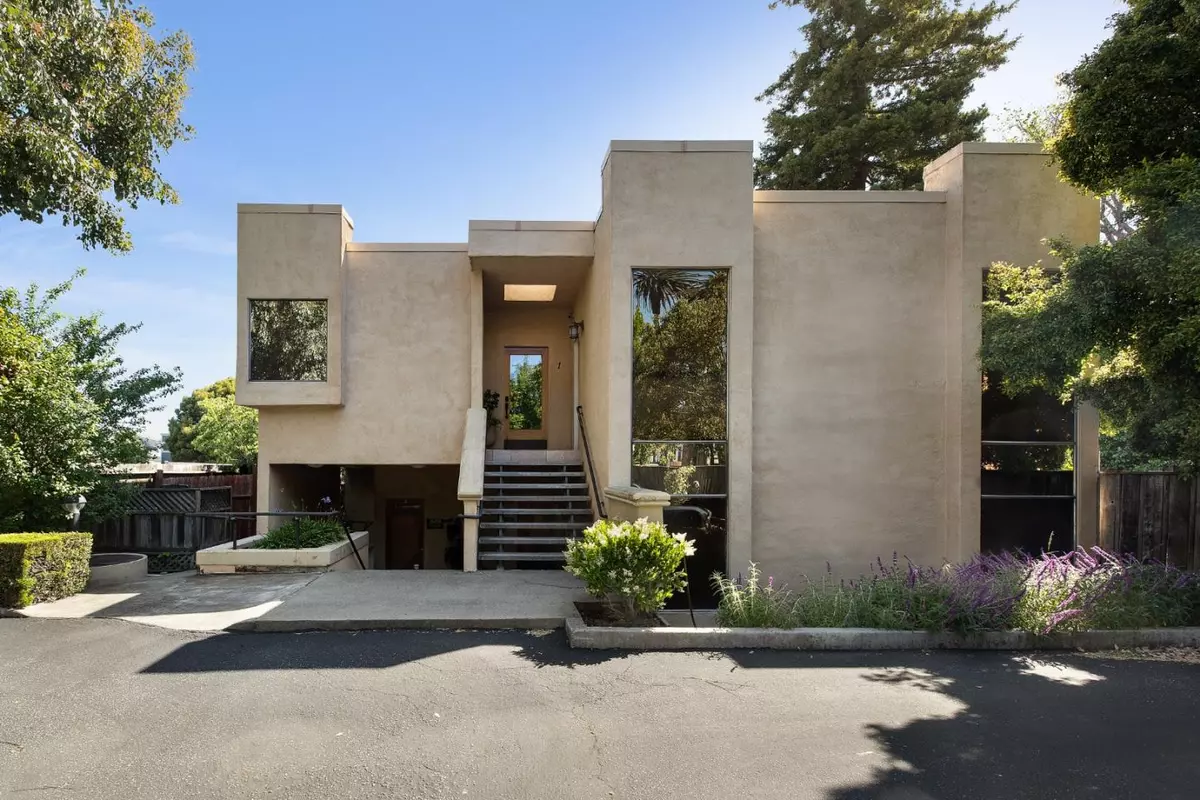 San Mateo, CA 94401,320 N San Mateo Drive