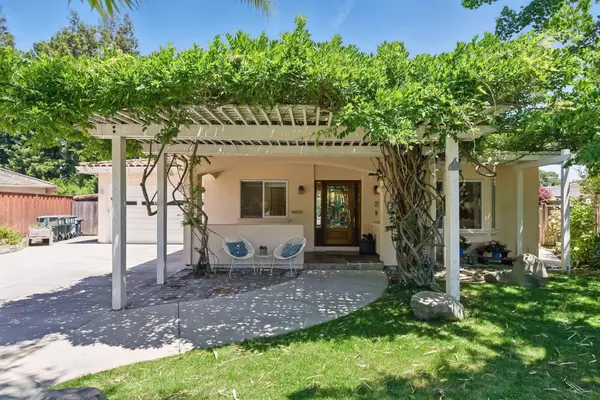 Palo Alto, CA 94301,41 Regent Place