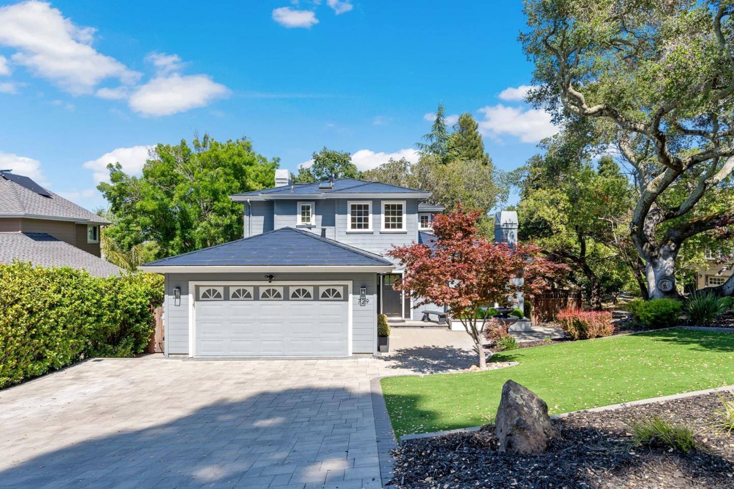 Redwood City, CA 94062,739 Oak View Way