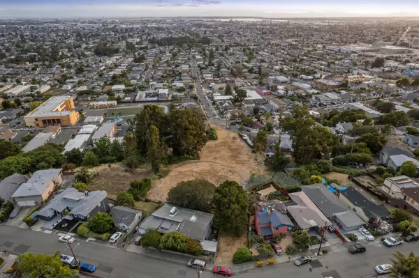 Oakland, CA 94605,2950 Cumberland Way