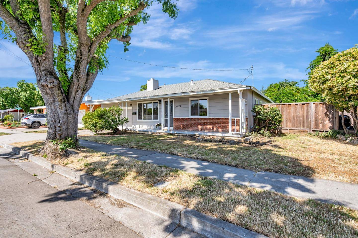 Hayward, CA 94544,26179 Mocine Avenue
