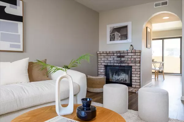 Pacifica, CA 94044,2355 Beach Boulevard #303