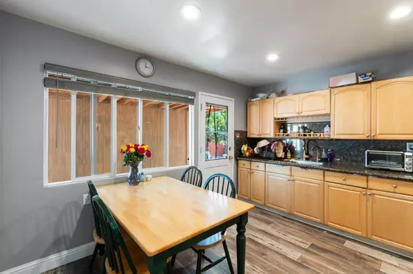 East Palo Alto, CA 94303,2547 Hazelwood Way