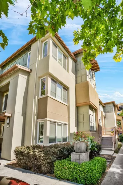 528 Odyssey Lane, Milpitas, CA 95035