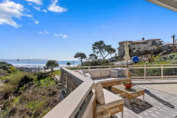 664 Bayview Drive, Aptos, CA 95003
