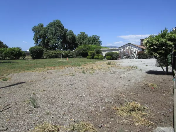Gilroy, CA 95020,2025 Pacheco Pass Highway
