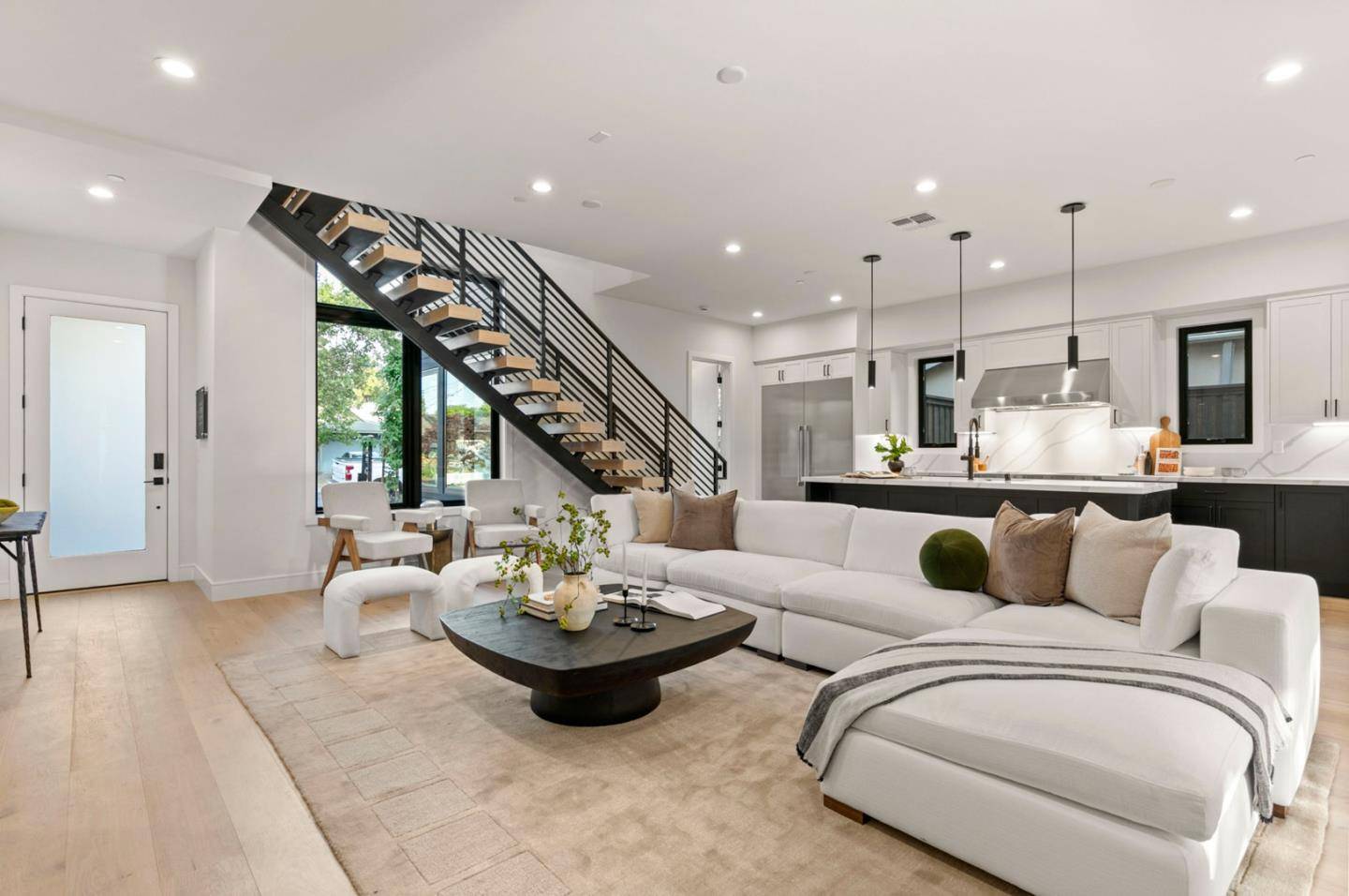 Mountain View, CA 94040,1060 Karen Way