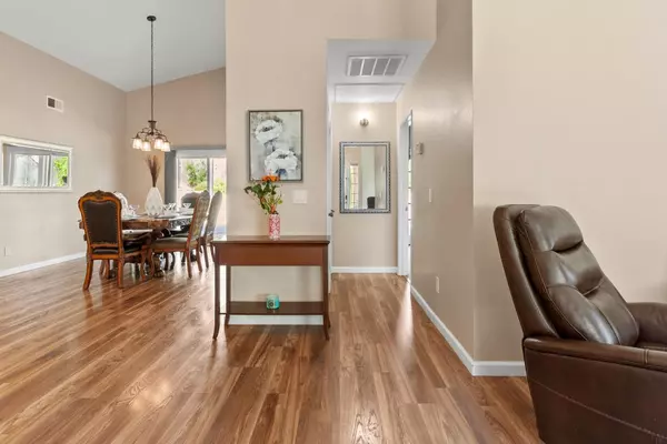 Paso Robles, CA 93446,506 Navajo Avenue