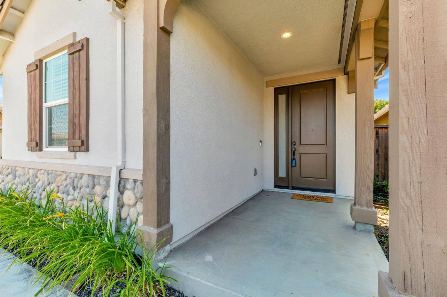 Hollister, CA 95023,2071 Santoro Way