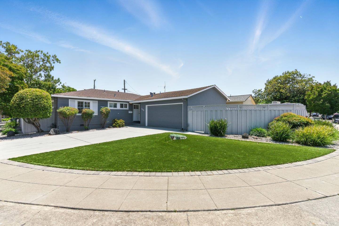 936 Greenwich Avenue, Sunnyvale, CA 94087