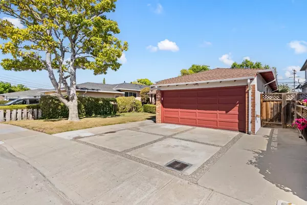 1023 Annapolis Drive, San Mateo, CA 94403