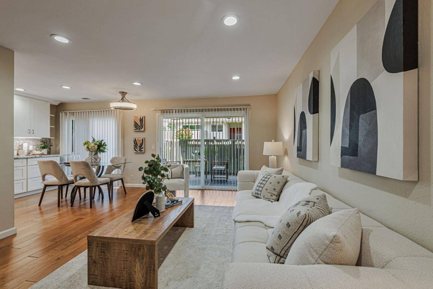 Mountain View, CA 94040,255 S Rengstorff Avenue #27