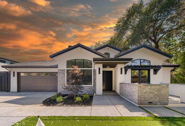 1068 Riverside Drive, Los Altos, CA 94024