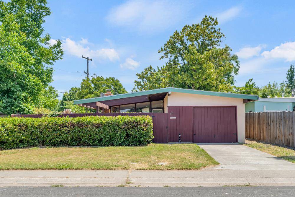 801 Douglas Street, West Sacramento, CA 95605