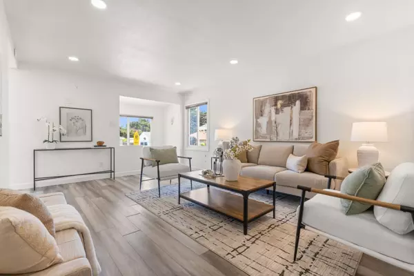 Pacifica, CA 94044,239 Monterey Road
