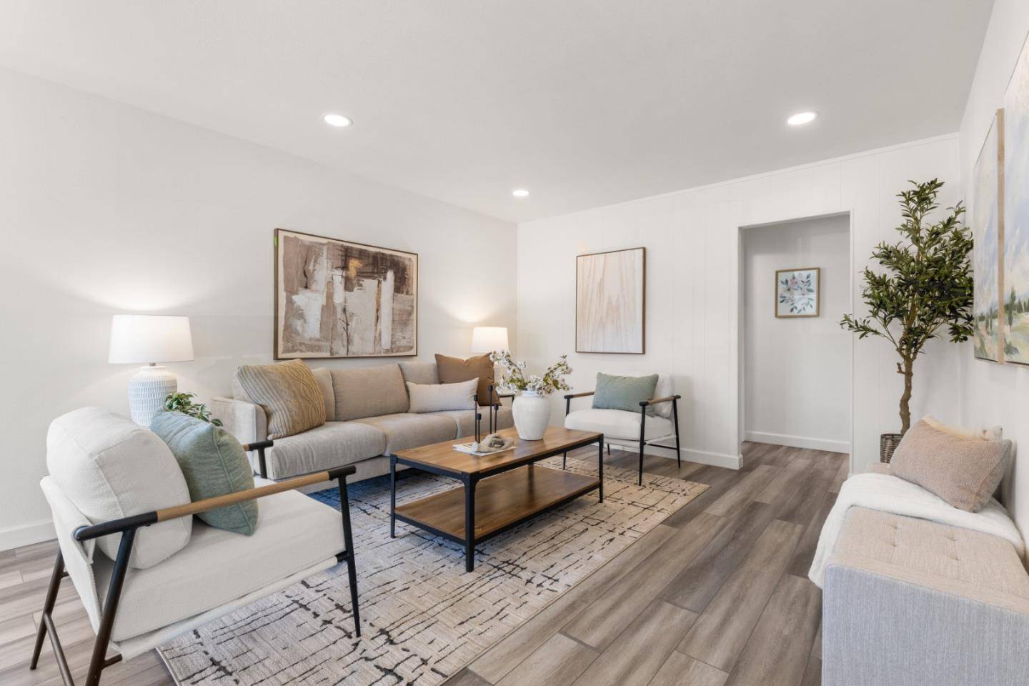 Pacifica, CA 94044,239 Monterey Road