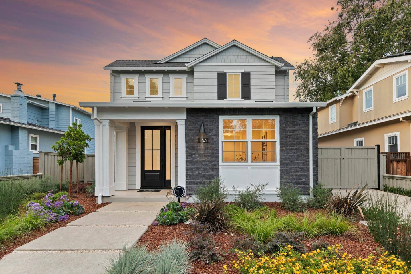 163 Iris Street, Redwood City, CA 94062