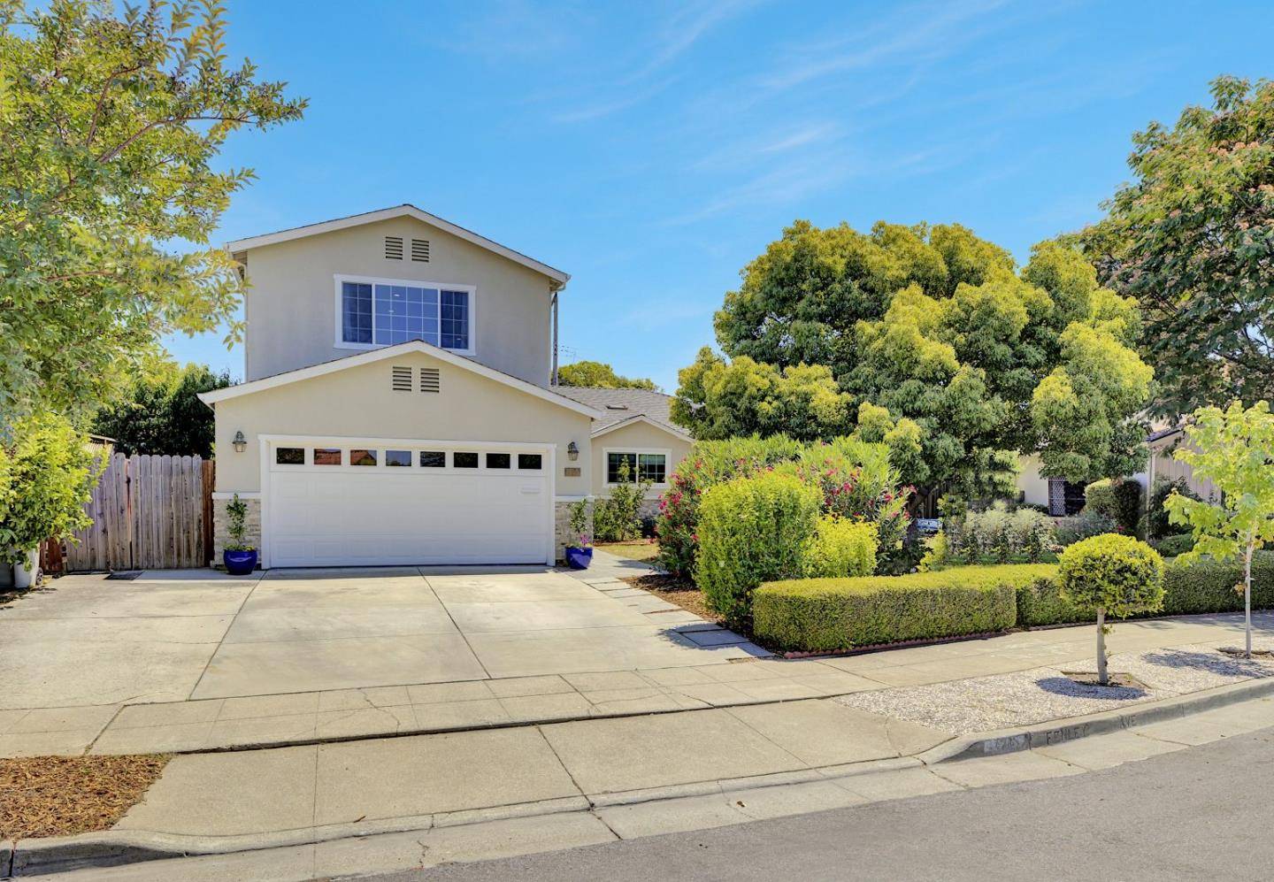 San Jose, CA 95117,726 S Henry Avenue