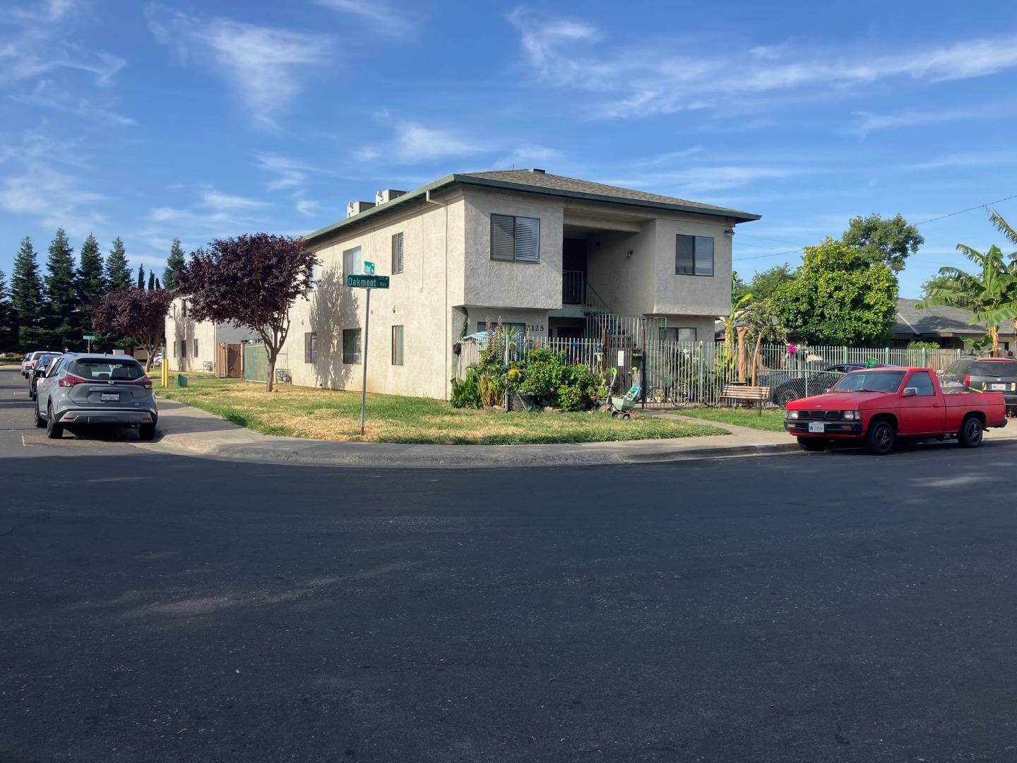 2125 Oakmont Way, West Sacramento, CA 95691