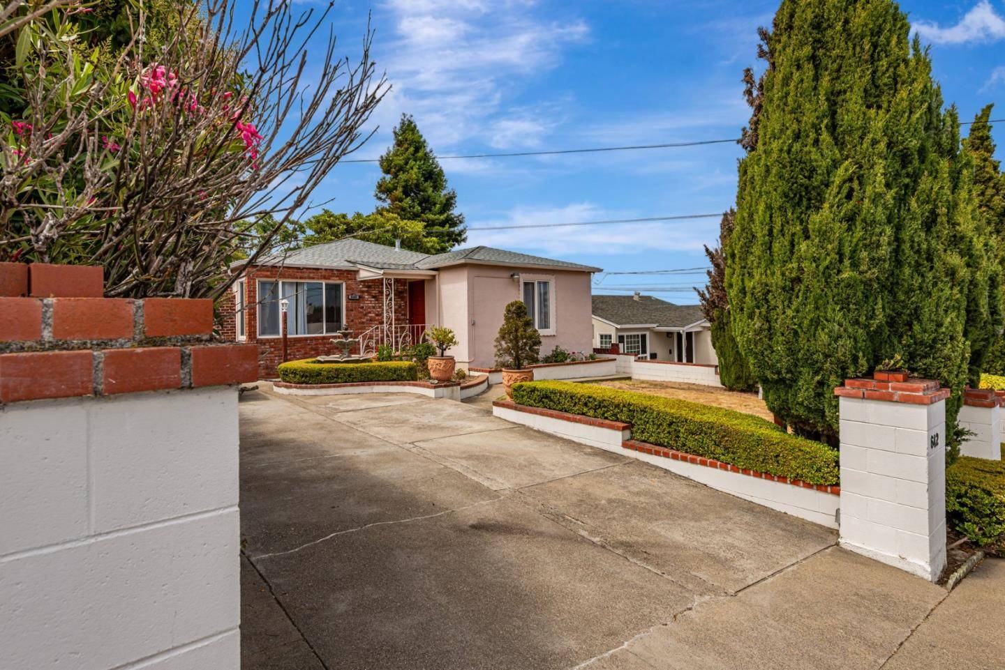 Millbrae, CA 94030,642 Lomita Avenue