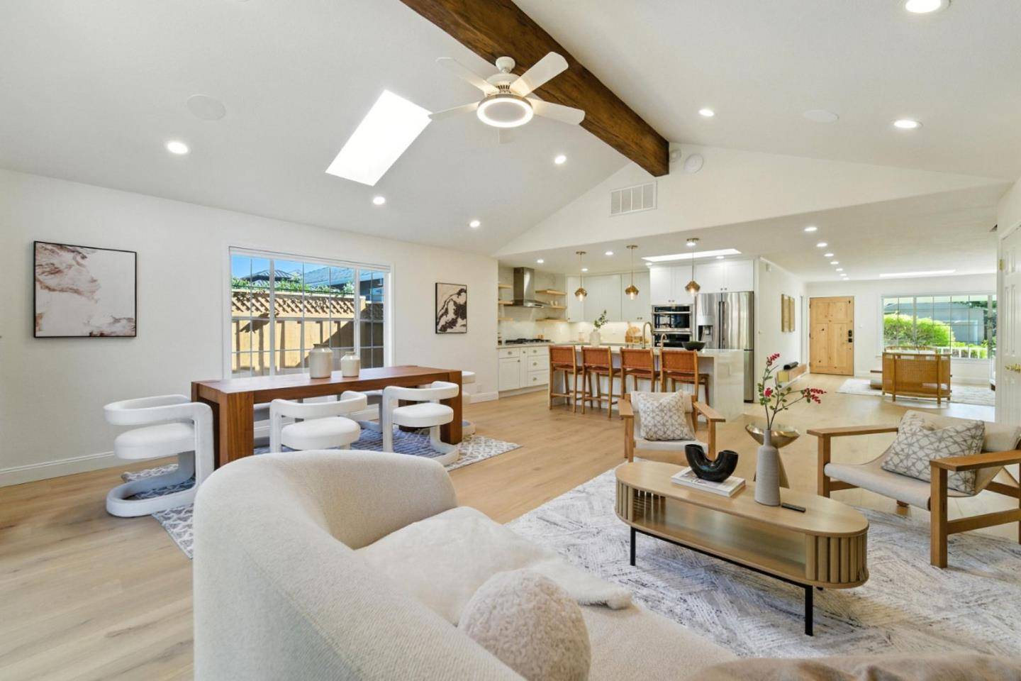 Santa Clara, CA 95050,689 Robin Drive