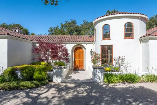 11725 Camino Escondido Road, Carmel Valley, CA 93924