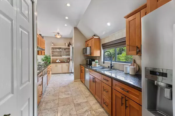 Los Altos, CA 94024,56 Citation Drive