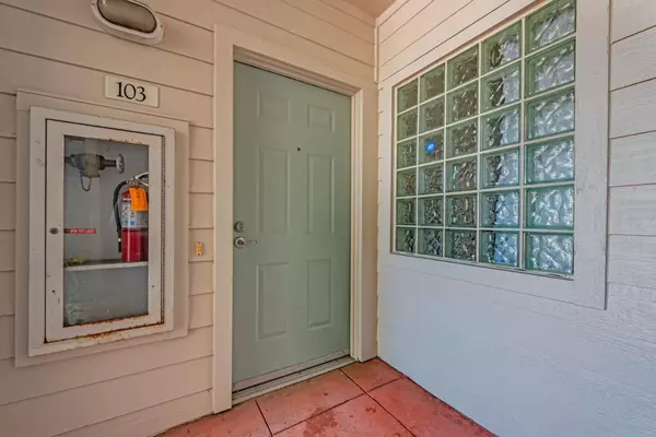 Sunnyvale, CA 94085,601 Arcadia Terrace #103