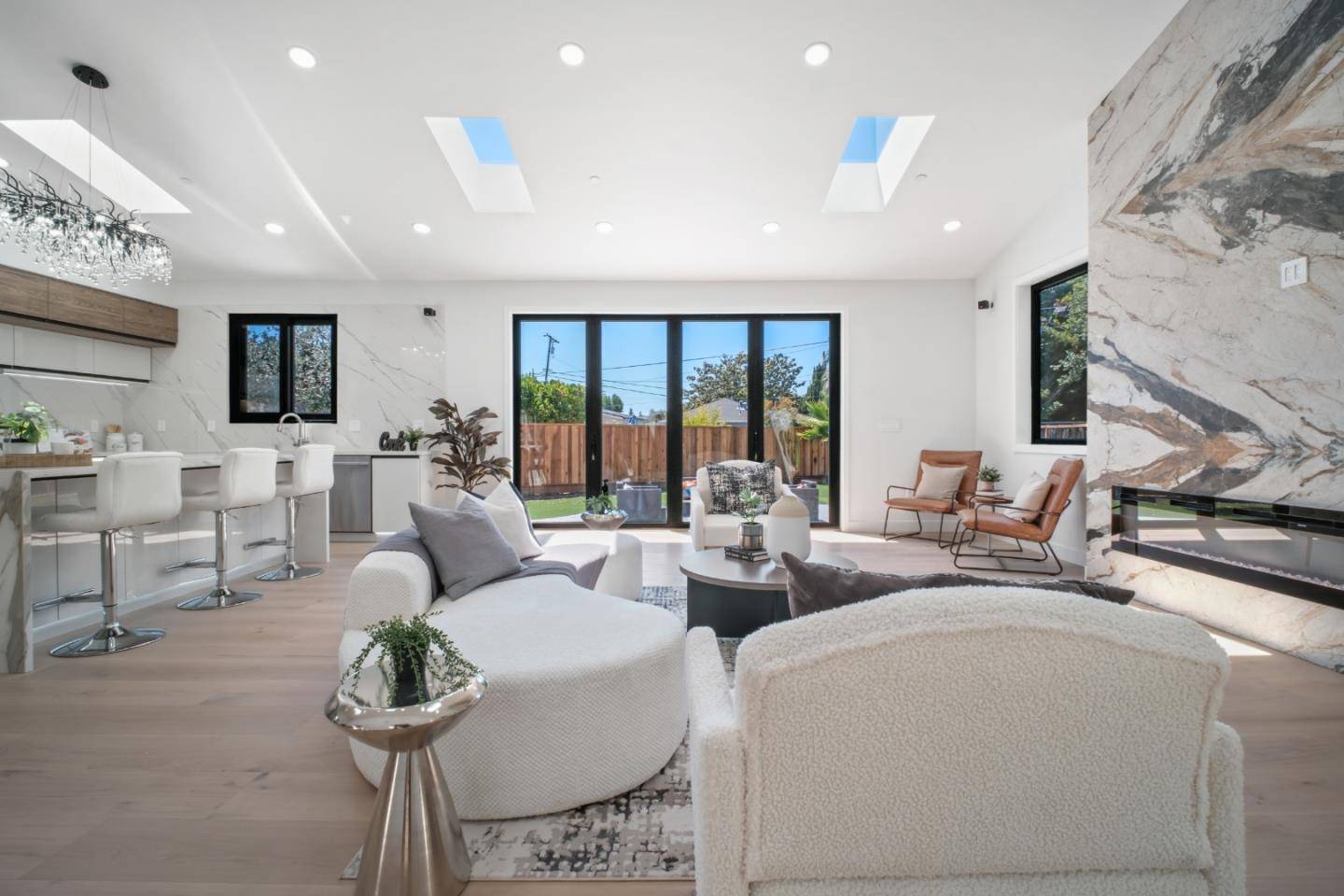 Sunnyvale, CA 94085,239 Eureka Court