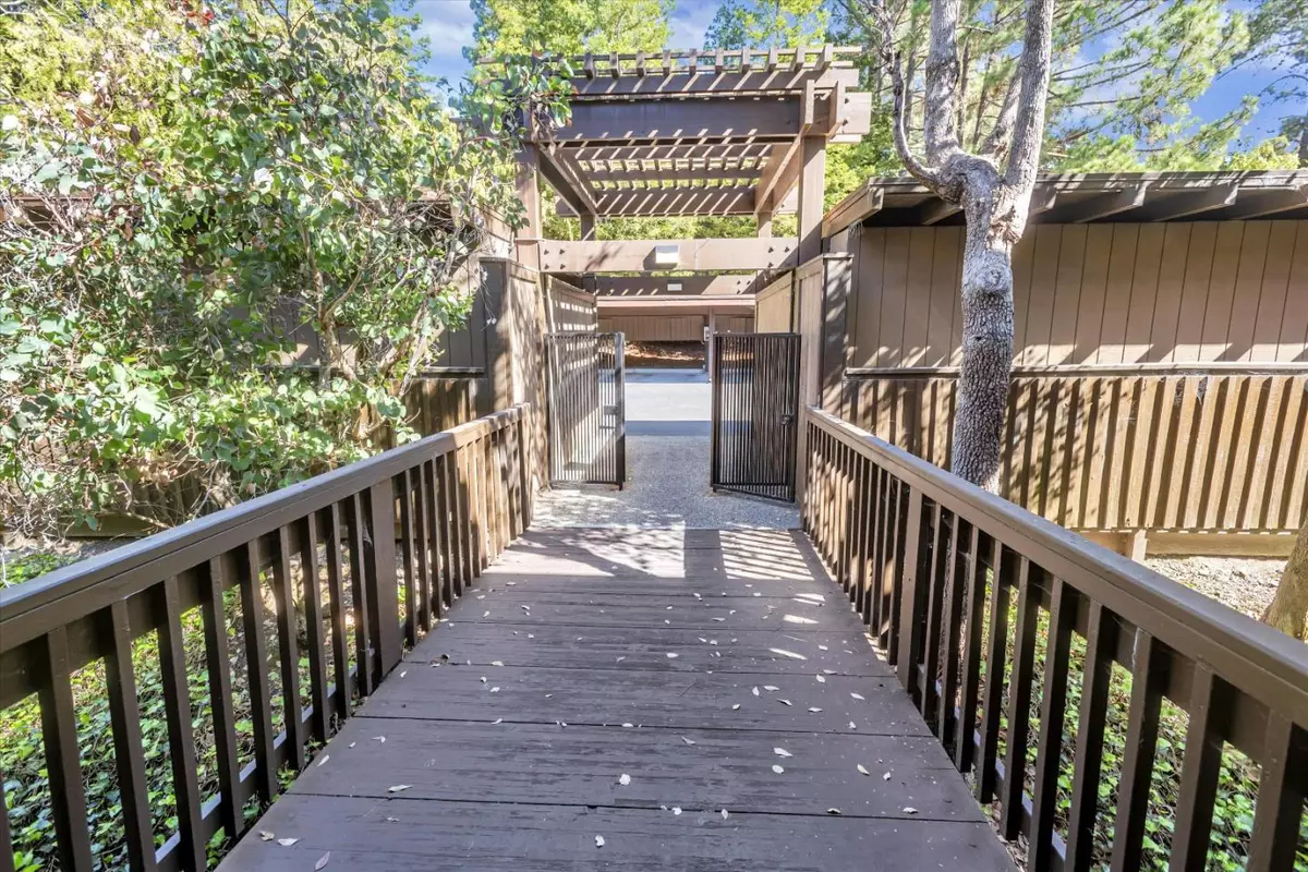 San Carlos, CA 94070,3334 Brittan Avenue #9