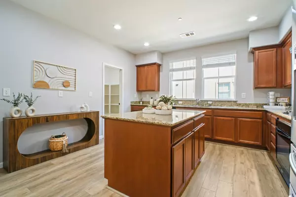Hayward, CA 94541,343 Williams Way