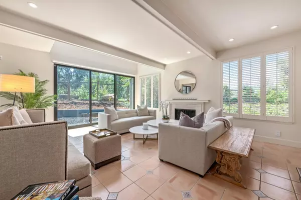 Menlo Park, CA 94025,700 Sand Hill Circle