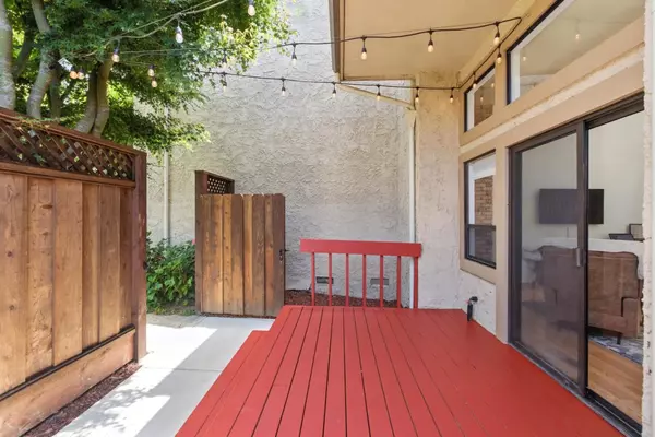 Aptos, CA 95003,6247 Cabot Court