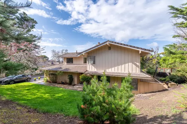 San Carlos, CA 94070,6 Sorrel Lane