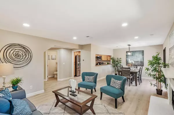 Gilroy, CA 95020,751 Williamsburg Way