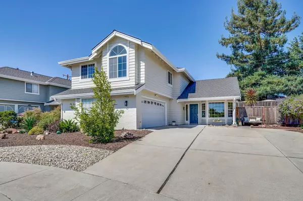 7859 Creekline Drive, Cupertino, CA 95014