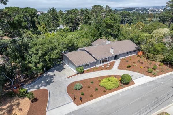 15 Alta Mesa Circle, Monterey, CA 93940