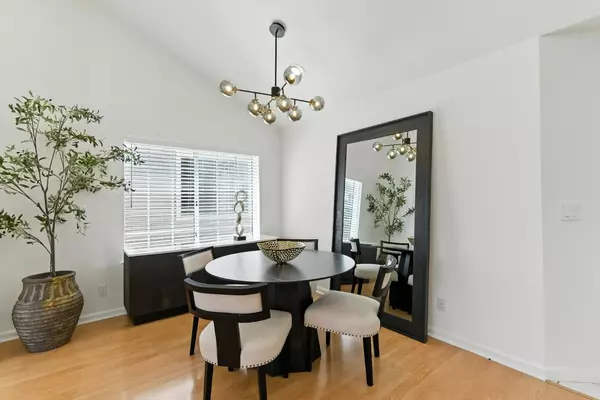 Belmont, CA 94002,935 Old County Road #42